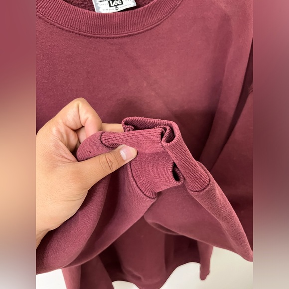 Vintage Faded Lee Heavyweight Burgundy Crewneck Sweater Fits XL - Picture 5 of 6